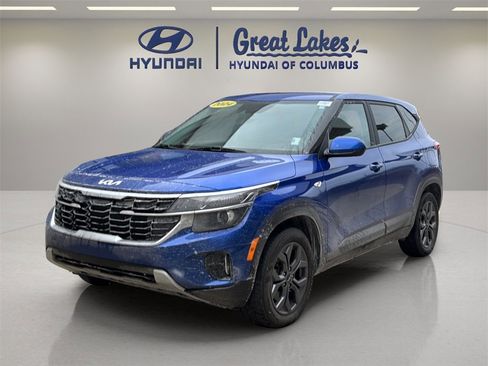 Used 2024 Kia Seltos LX image 1