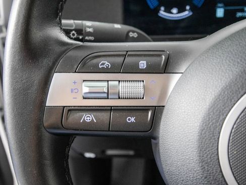 Used 2025 Hyundai Kona SEL FWD image 20
