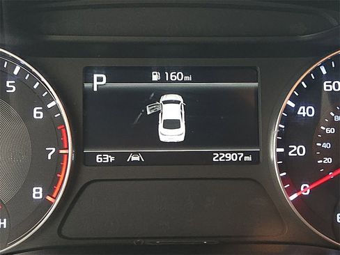 Used 2024 Kia Forte LXS w/ LXS Technology Package image 18