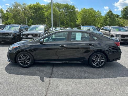 Used 2020 Kia Forte GT-Line w/ GT-Line Premium Package FWD image 8