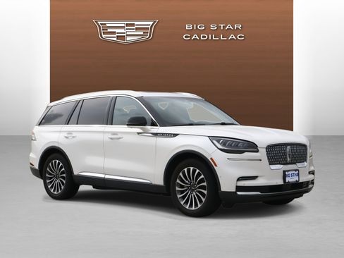 Used 2022 Lincoln Aviator Reserve w/ Elements Package Plus image 7