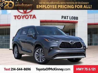 Used 2024 Toyota Highlander Platinum