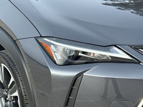 Certified 2025 Lexus UX 300h FWD image 12
