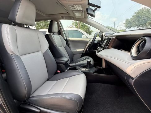 Used 2013 Toyota RAV4 Limited FWD image 19