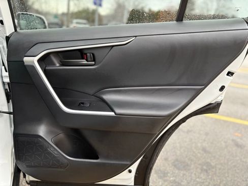 Used 2024 Toyota RAV4 LE image 20