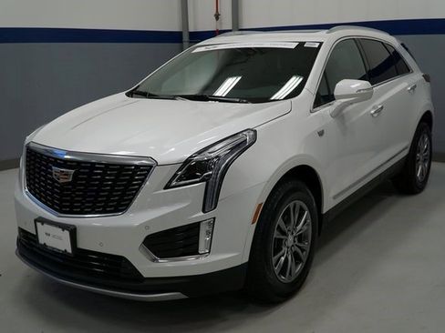 Certified 2022 Cadillac XT5 Premium Luxury image 1