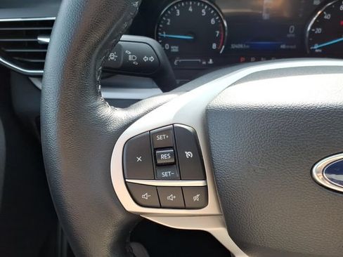 Certified 2023 Ford Explorer XLT w/ Equipment Group 202A AWD/4WD image 20