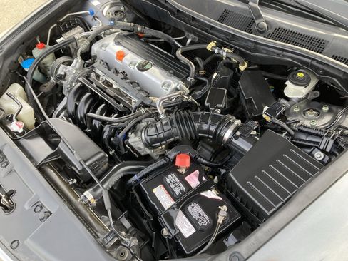 Used 2010 Honda Accord LX-P image 34