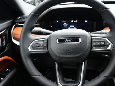 Used 2024 Jeep Compass Limited w/ Elite Group image 19