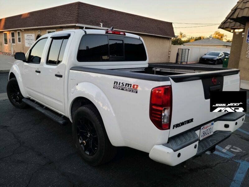 Used 2019 Nissan Frontier SV w/ Value Truck Package RWD image 3