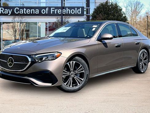 New 2026 Mercedes-Benz E 350 4MATIC Sedan image 1