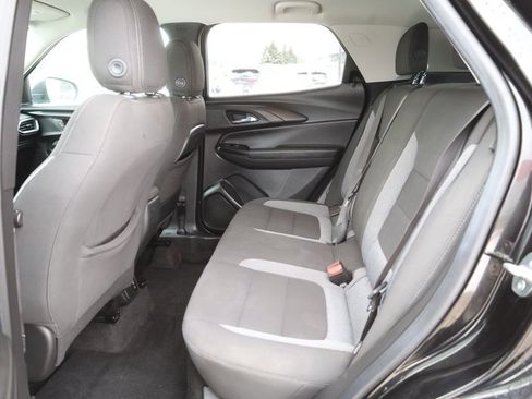 Used 2023 Chevrolet TrailBlazer LT w/ Convenience Package FWD image 22