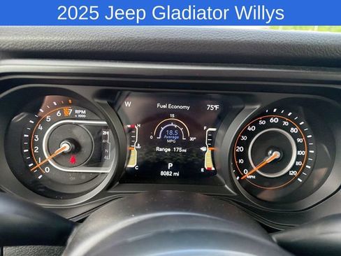 Used 2025 Jeep Gladiator Sport AWD/4WD image 28