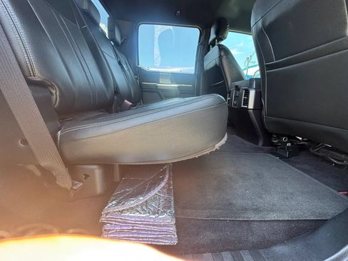 Used 2016 Ford F150 XLT w/ Equipment Group 302A Luxury AWD/4WD image 16