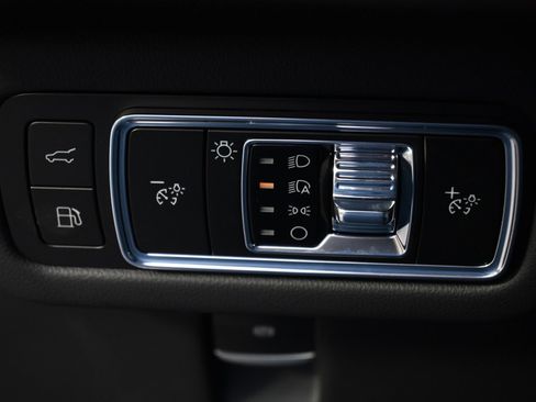 New 2026 Lincoln Nautilus Reserve image 24