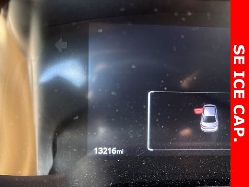 Used 2025 Toyota Corolla SE w/ SE Premium Package image 11