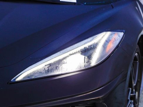 Used 2021 Chevrolet Corvette Stingray Premium Cpe w/ Z51 Performance Package RWD image 5