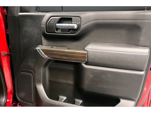 Used 2021 Chevrolet Silverado 1500 RST image 24