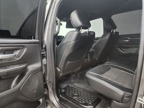 Used 2020 RAM 1500 Rebel AWD/4WD image 21