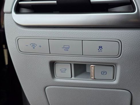 Certified 2024 Hyundai Palisade SEL image 38