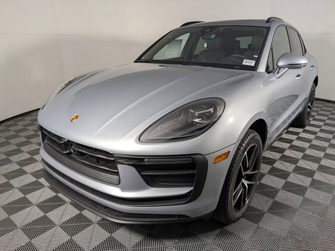 New 2026 Porsche Macan AWD/4WD image 1