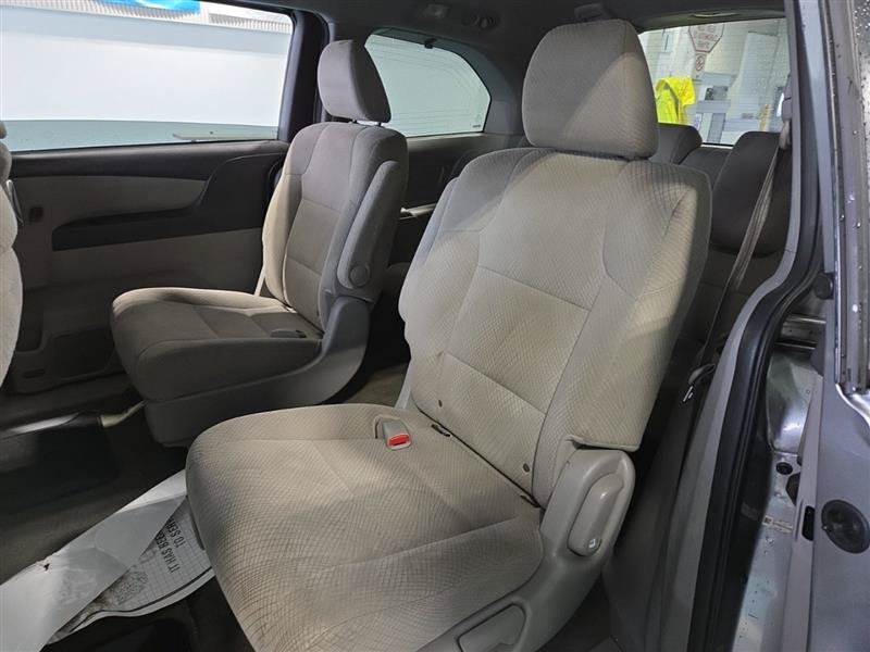Used 2017 Honda Odyssey LX image 7