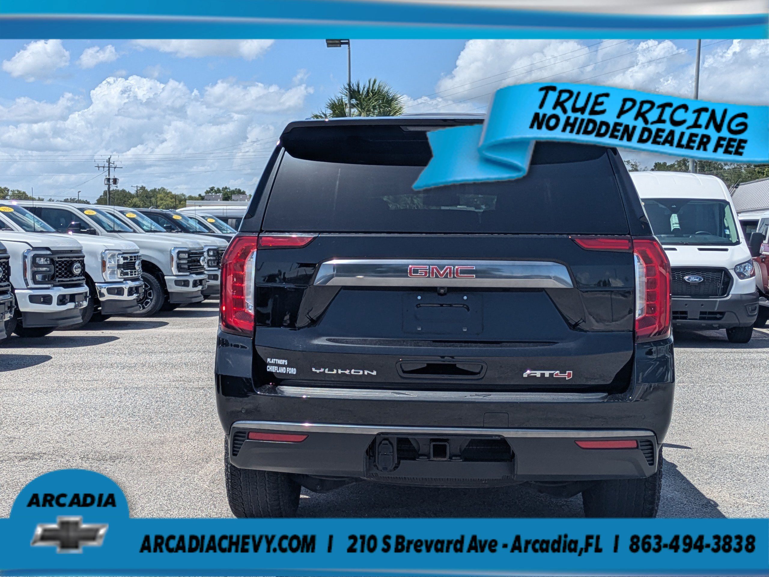 Used 2023 GMC Yukon AT4 w/ LPO, Floor Liner Package AWD/4WD image 5