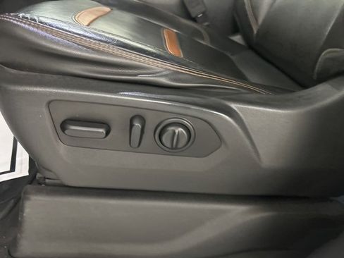 Used 2020 GMC Sierra 1500 AT4 image 10