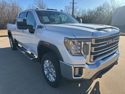Used 2020 GMC Sierra 3500 SLT w/ SLT Premium Plus Package image 5