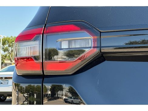 Used 2025 Honda Pilot EX-L image 51