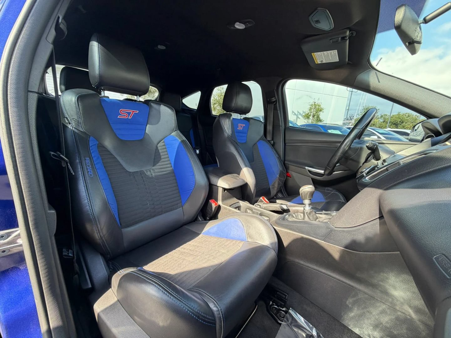 Used 2015 Ford Focus ST w/ Equipment Group 401A FWD image 32