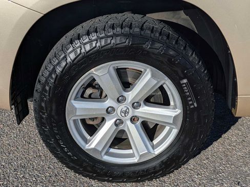 Used 2008 Toyota Highlander 4WD image 12