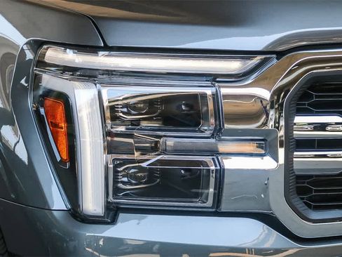 New 2025 Ford F150 Lariat w/ Equipment Group 501A Mid image 4