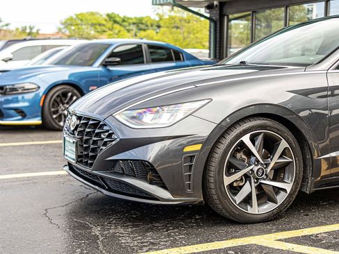 Used 2021 Hyundai Sonata SEL Plus w/ Tech Package FWD image 4