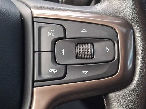 Used 2021 Chevrolet Silverado 1500 High Country w/ Technology Package image 17