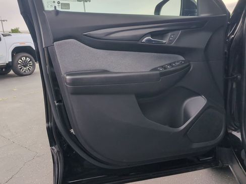 Used 2025 Chevrolet TrailBlazer LT FWD image 24