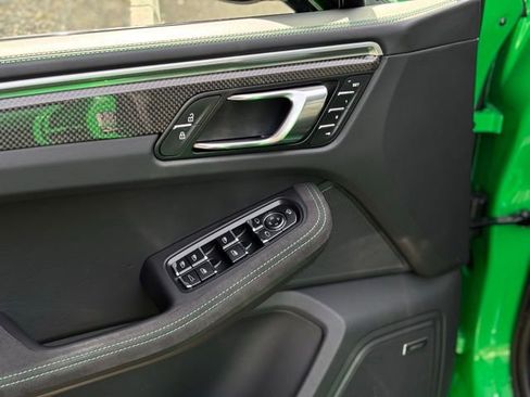 Used 2023 Porsche Macan GTS image 22