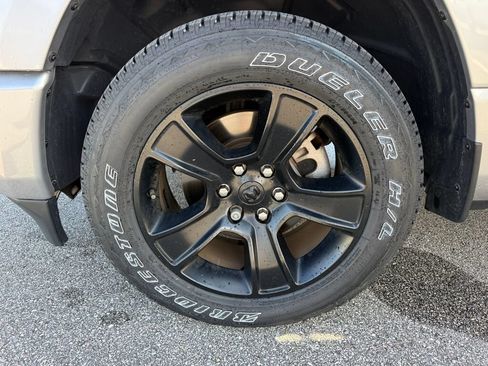 Used 2023 RAM 1500 Big Horn AWD/4WD image 33