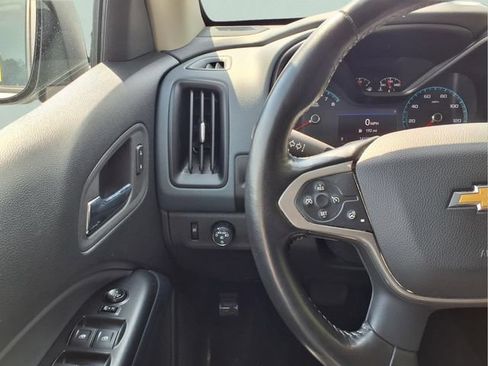 Used 2022 Chevrolet Colorado Z71 AWD/4WD image 20