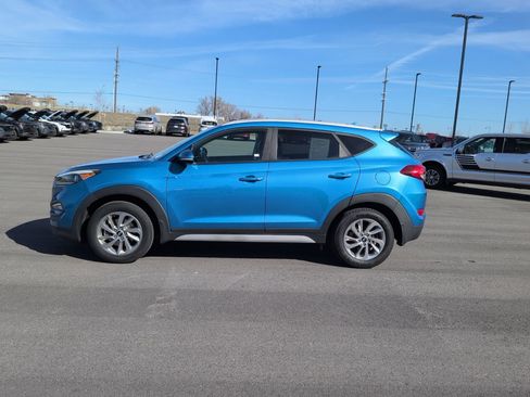 Used 2017 Hyundai Tucson SE Plus image 4