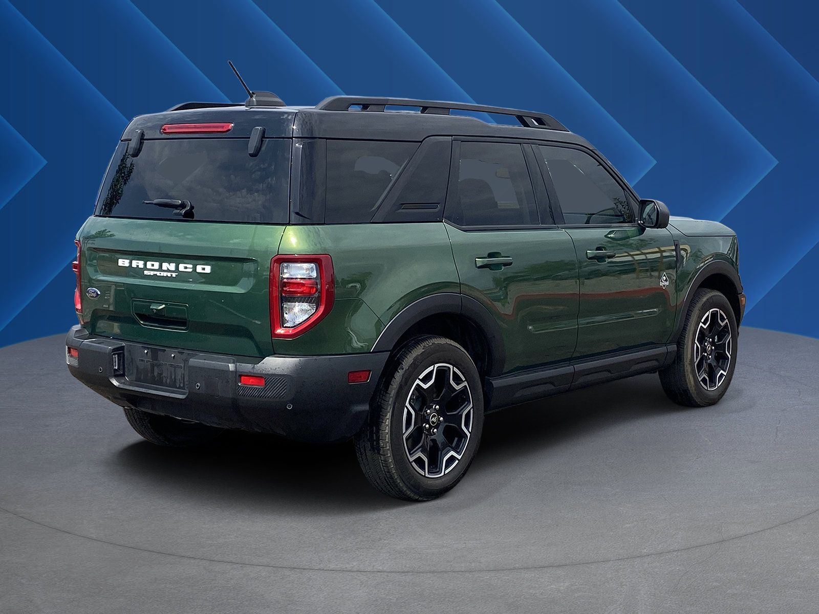 Used 2025 Ford Bronco Sport Outer Banks AWD/4WD image 3