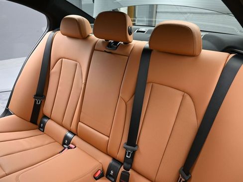 New 2026 BMW 330i Sedan w/ Premium Package RWD image 31