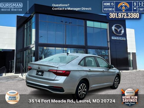 Used 2024 Volkswagen Jetta S FWD image 3