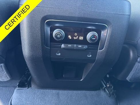 Used 2024 Chevrolet Tahoe LT AWD/4WD image 23