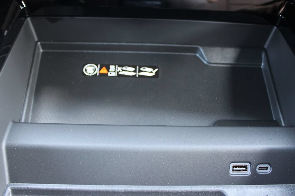 New 2026 Chevrolet Tahoe High Country AWD/4WD image 51
