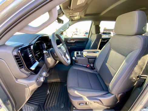 New 2026 GMC Sierra 1500 Elevation image 25