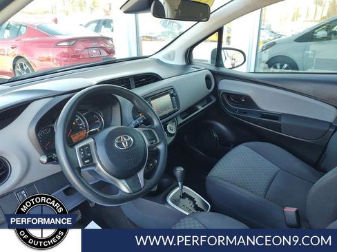 Used 2017 Toyota Yaris L w/ Carpet Mat Package image 11