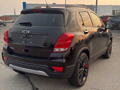 Certified 2019 Chevrolet Trax LT w/ Redline Edition FWD image 5