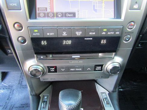 Used 2017 Lexus GX 460 image 19