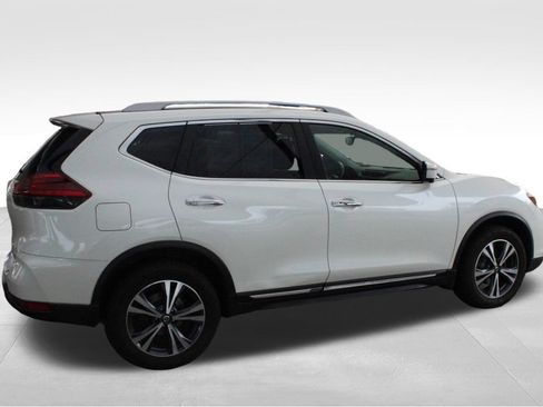 Used 2017 Nissan Rogue SL w/ SL Premium Package AWD/4WD image 16